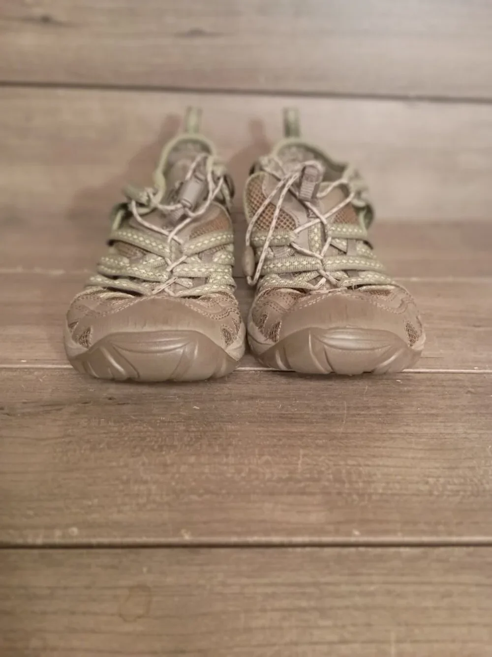Chaco Fern Performance Footwear Women Hiking Shoes Size 8.5 J104356